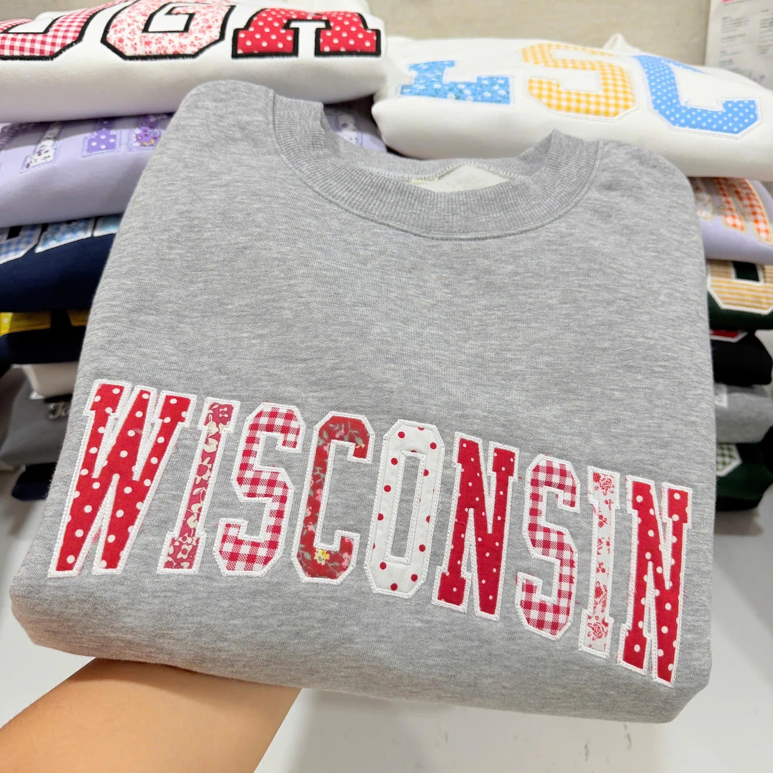StitchDesignUs Custom Tennessee State Applique Sweatshirt USA Summer Gifts Custom Varsity Crewneck